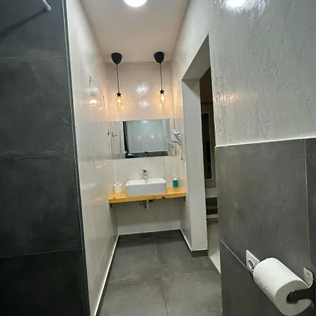Apartament Thess Agion Panton 12 *