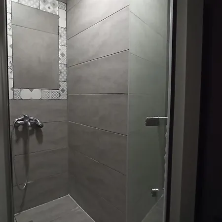 Thess Agion Panton 12 Thessaloníki